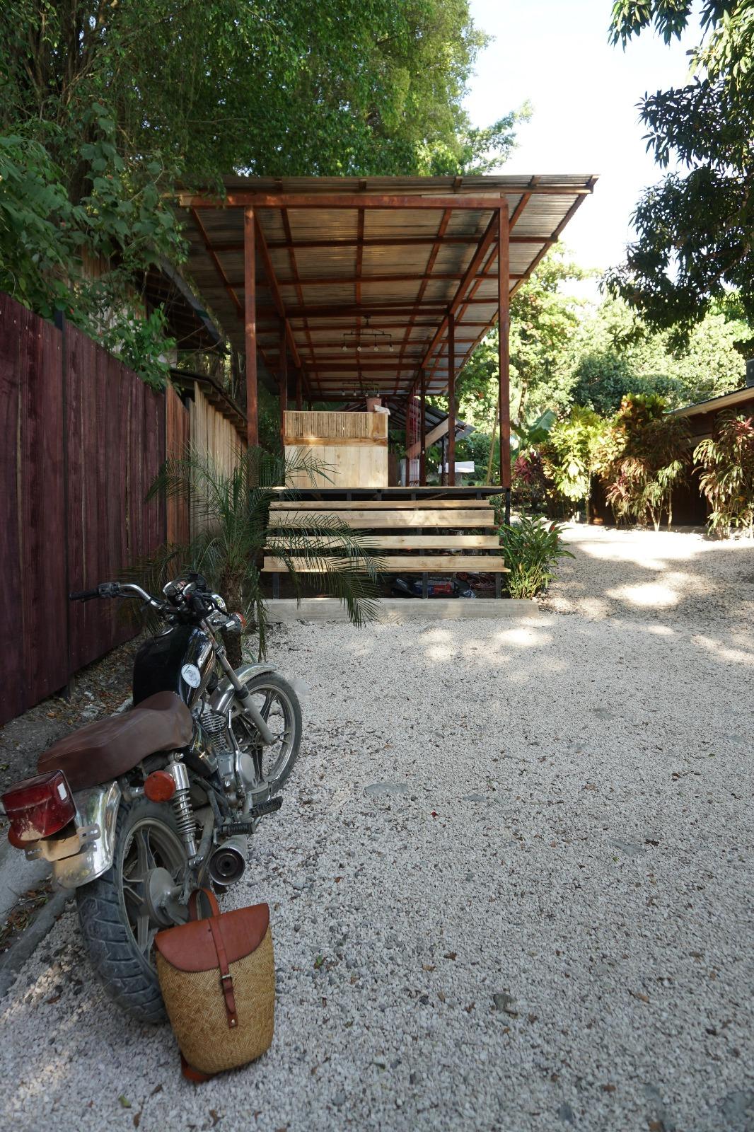 El Gato Rojas Surf School and Hostel, Santa Teresa
